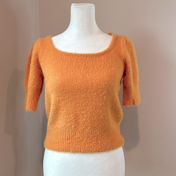 Happily Gray melon orange cropped short sleeve soft fuzzy sweater Size XS - Picture 2 of 7